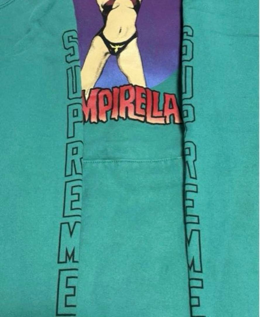 Supreme Vampirella シュプリーム ヴァンパイア パーカー - メルカリ