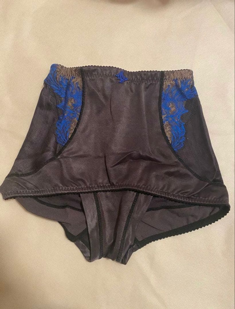 マルコ カーヴィシャスショートガードル S-58 - メルカリ