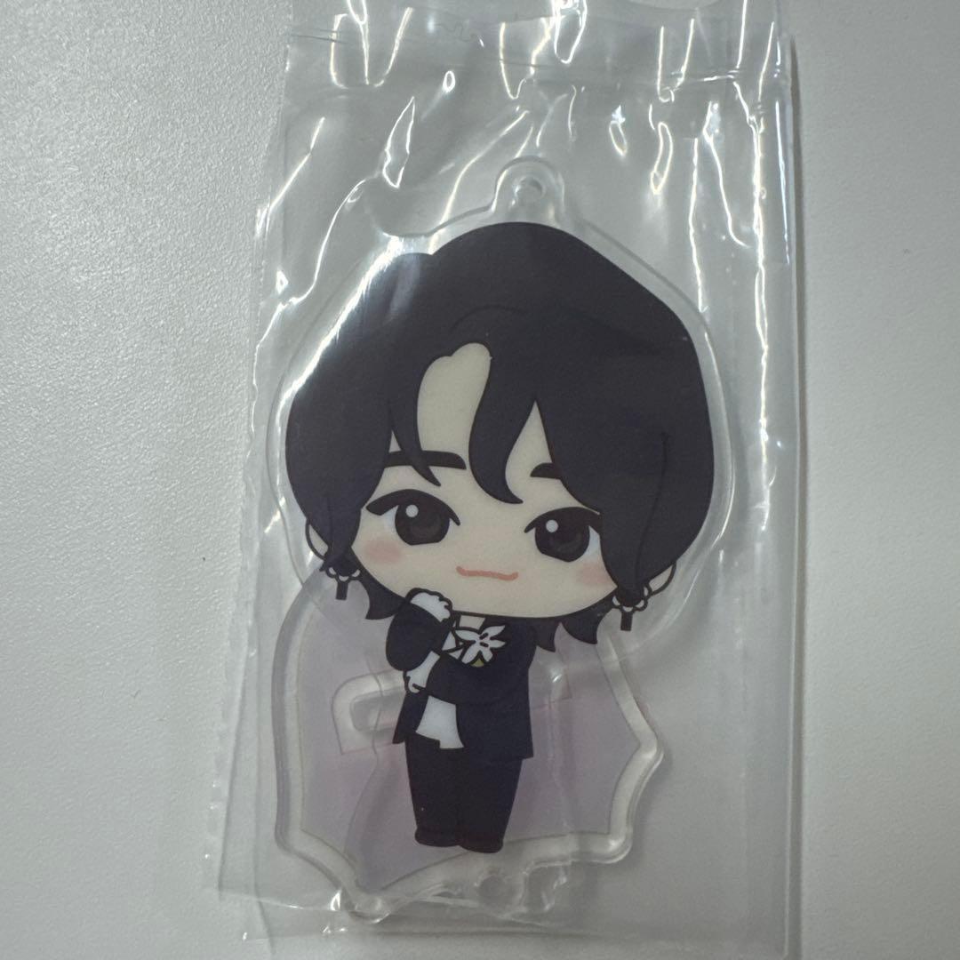 Mrs. GREEN APPLE 一番くじ D賞 アクスタ 大森元貴 スーツ - メルカリ