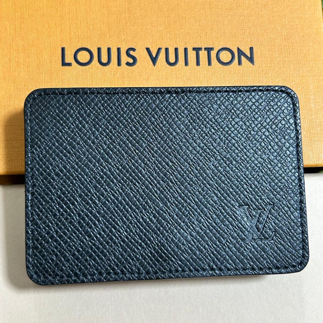 ルイヴィトン タイガ ケース 小銭入れ 新型