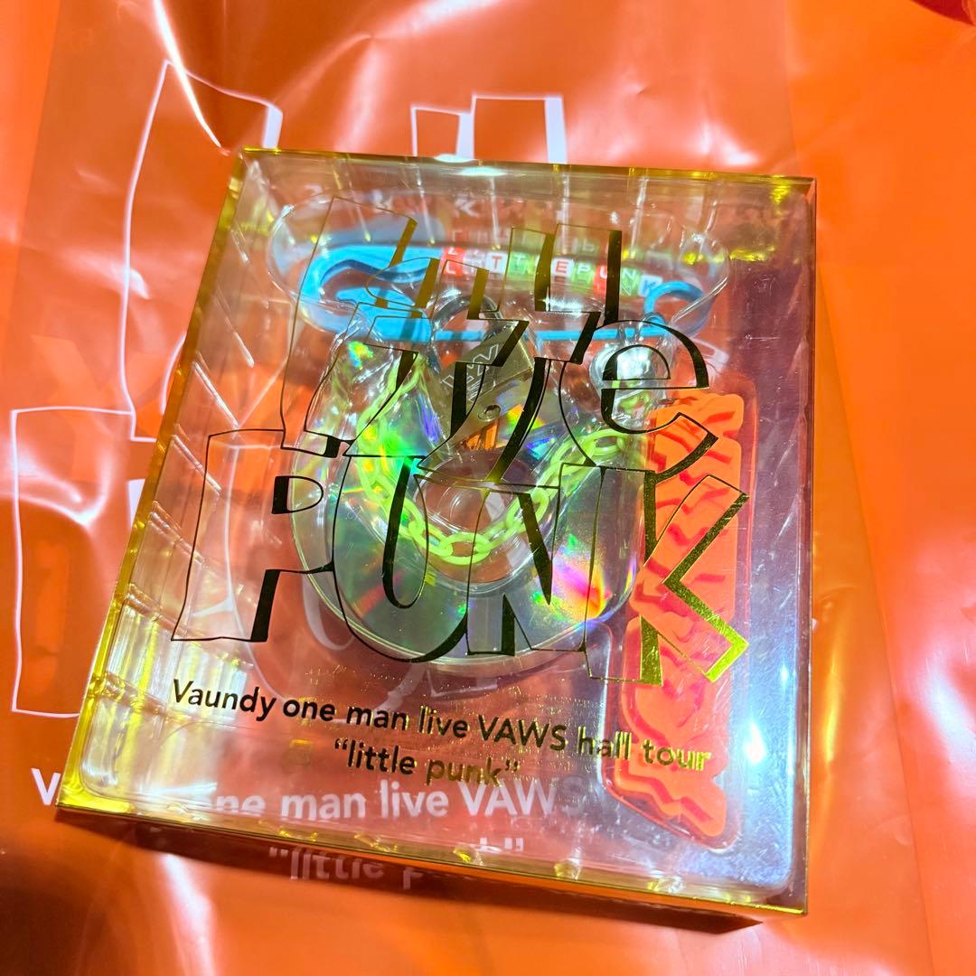 Vaundy little punk ビッグトイキーホルダー - メルカリ