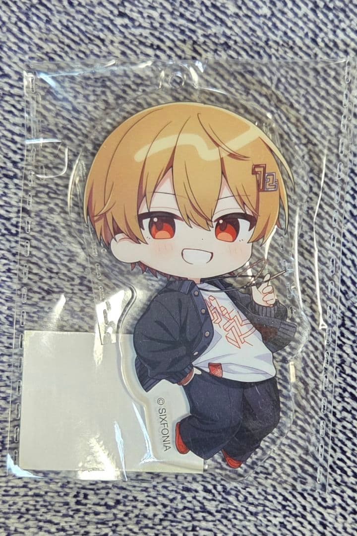 シクフォニ 誕生日記念アクキー 暇72くん - メルカリ