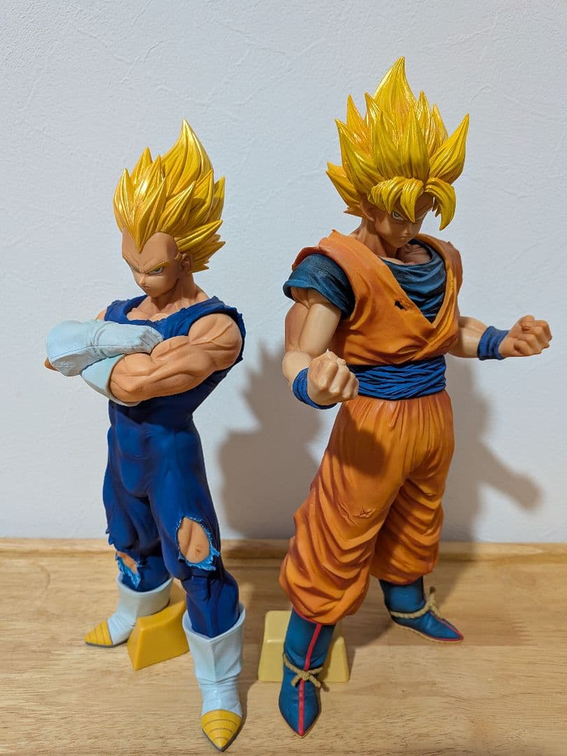 グランディスタ　ドラゴンボール　ベジータ 悟空 フィギュア