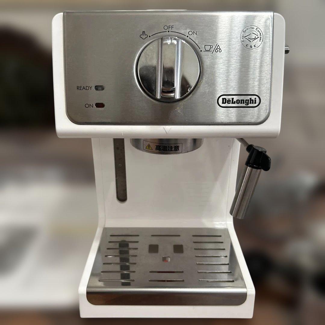 DeLonghi ECP3220J エスプレッソマシン　おまけ付き Amazon | De'Longhi (デロンギ) エスプレッソメーカー ECP3220J-W 消耗