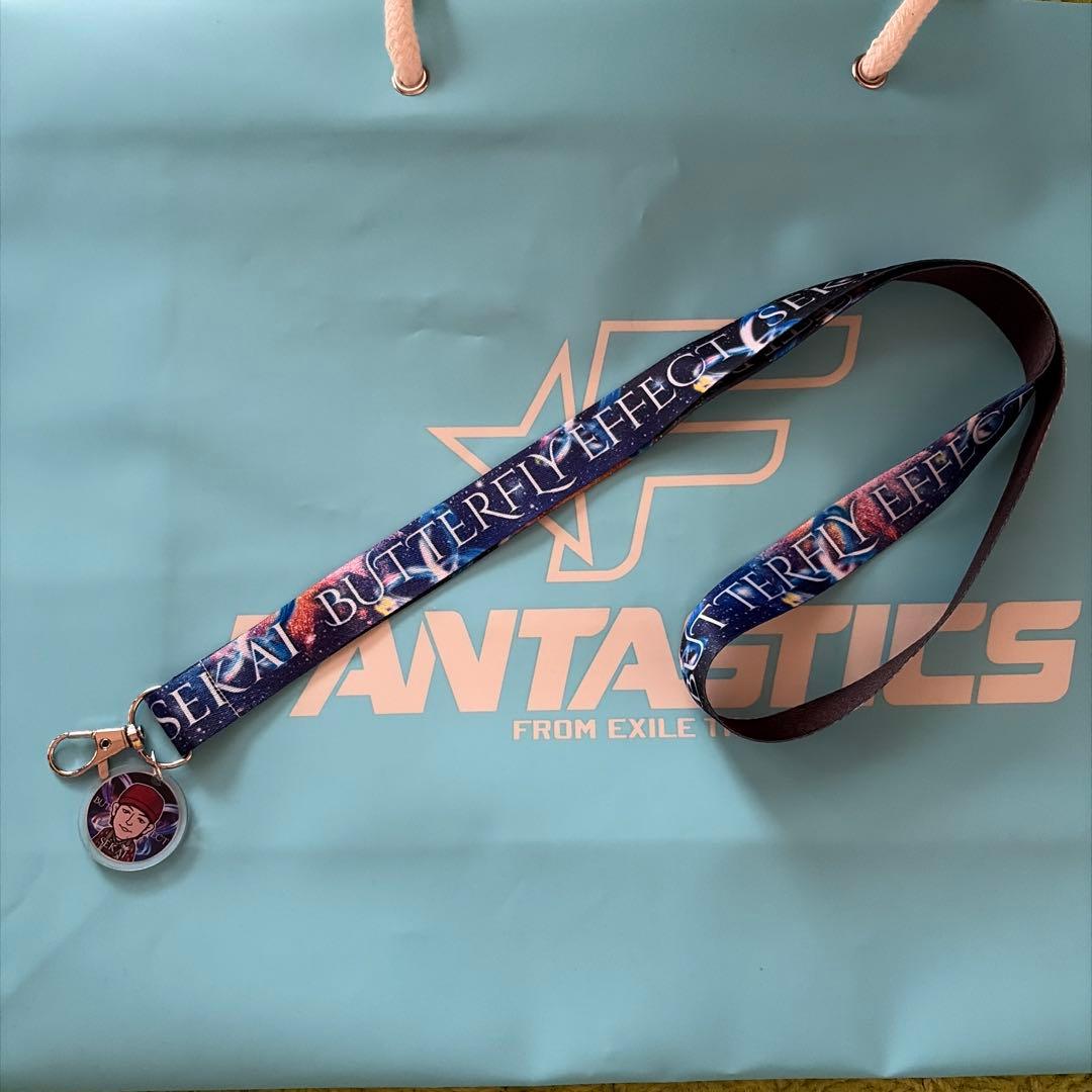 No.944 FANTASTICS 世界くん ストラップ 縁日 - メルカリ