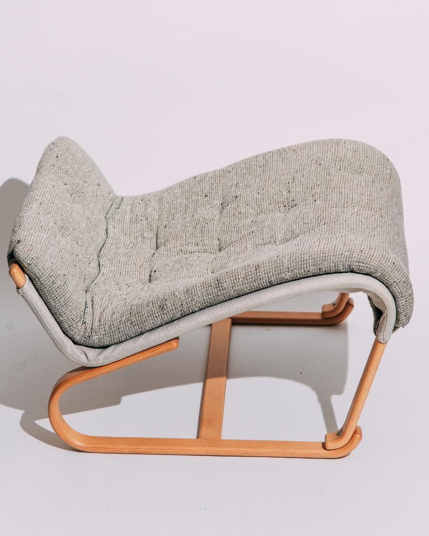 （kuma）天童木工・オットマン（ブルーノ・マットソン） スツール | 天童木工オンラインストア