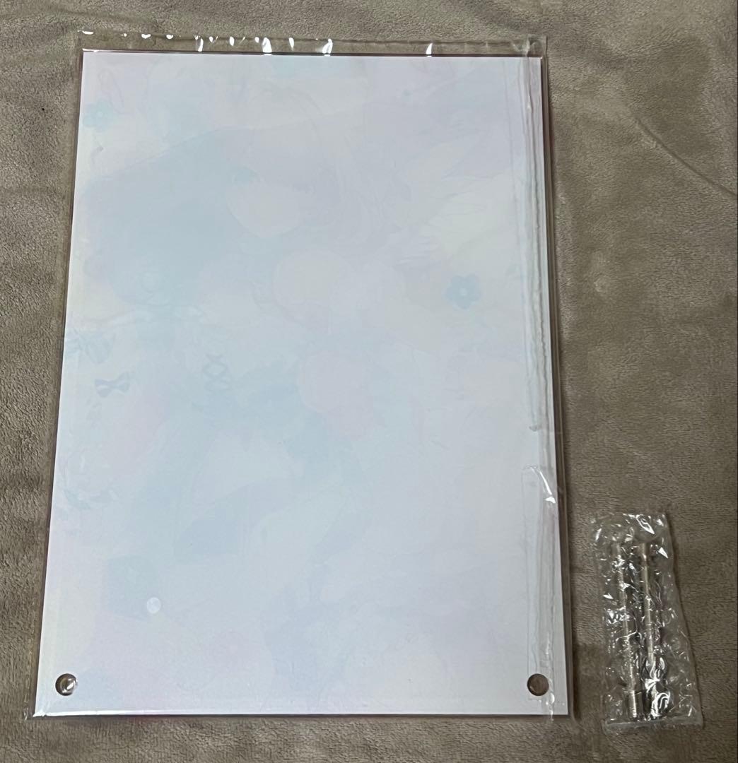 鈴原るる 誕生日記念グッズ2021 複製サイン入りアクリルパネル - メルカリ