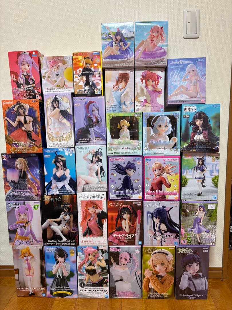 ②美少女フィギュアまとめ売り　32体セット