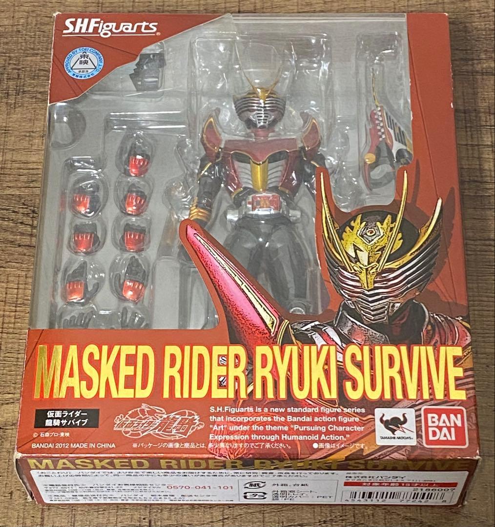 S.H.Figuarts 仮面ライダー龍騎サバイブ