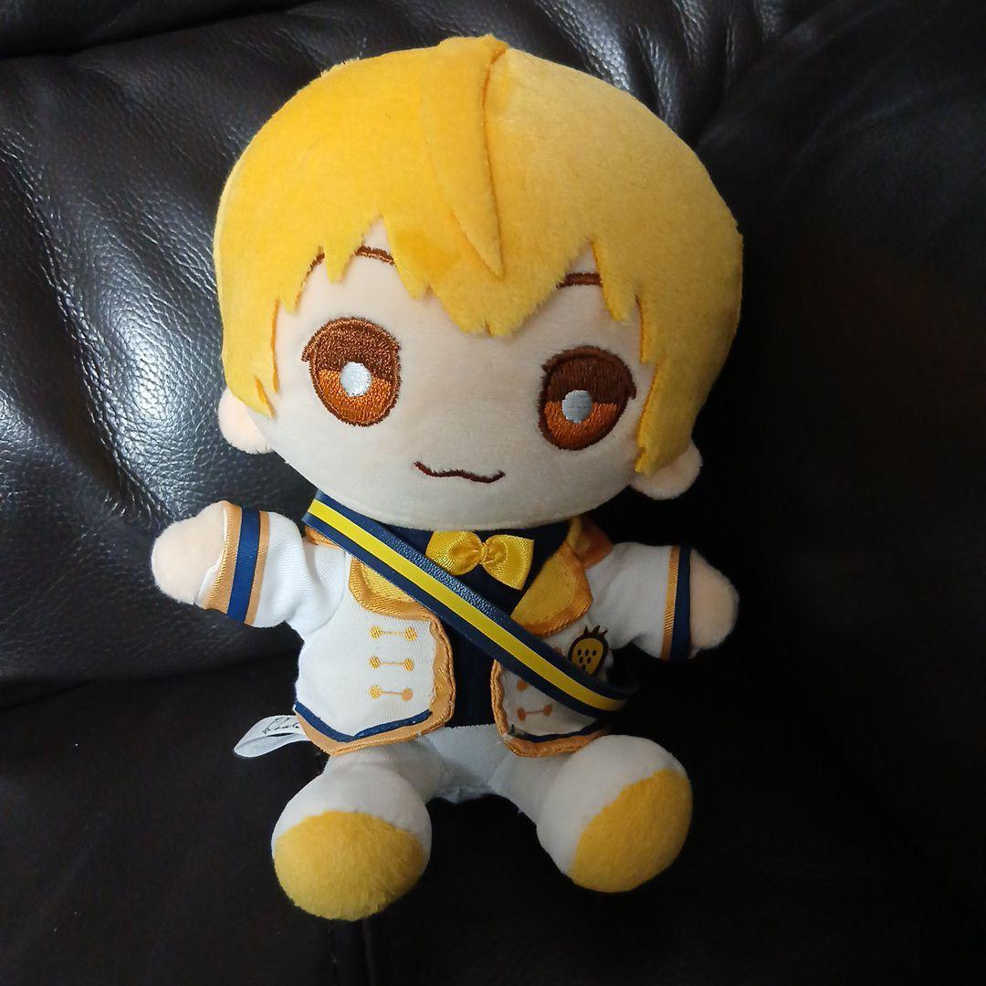 すとぷり るぅと おすわりぬいぐるみ - メルカリ