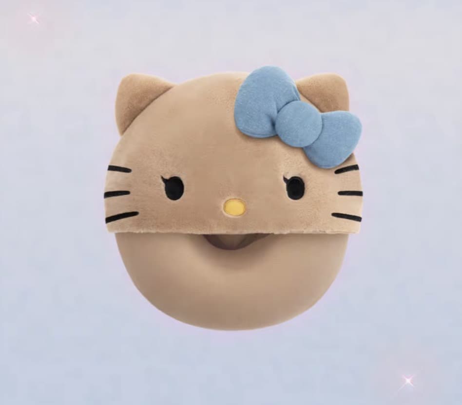 海外限定Hello Kitty x TBH ネックピロー 正規品 - メルカリ