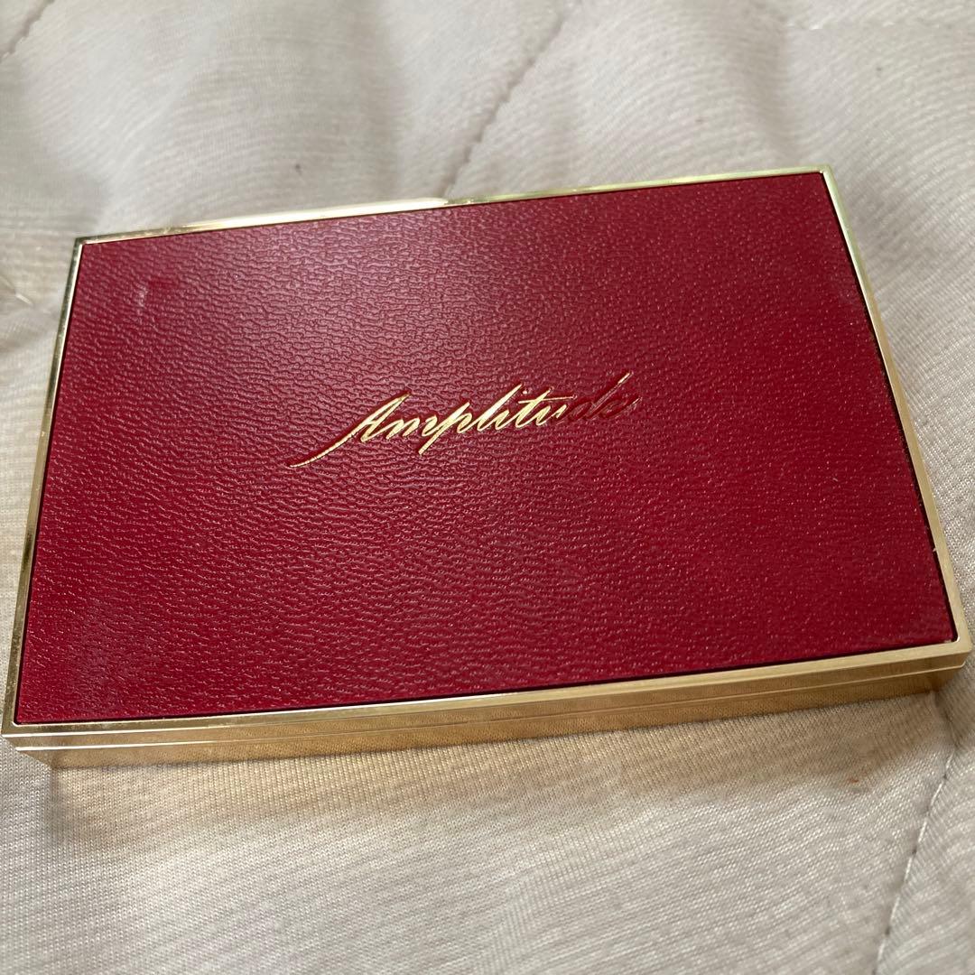 アンプリチュード アイシャドウ