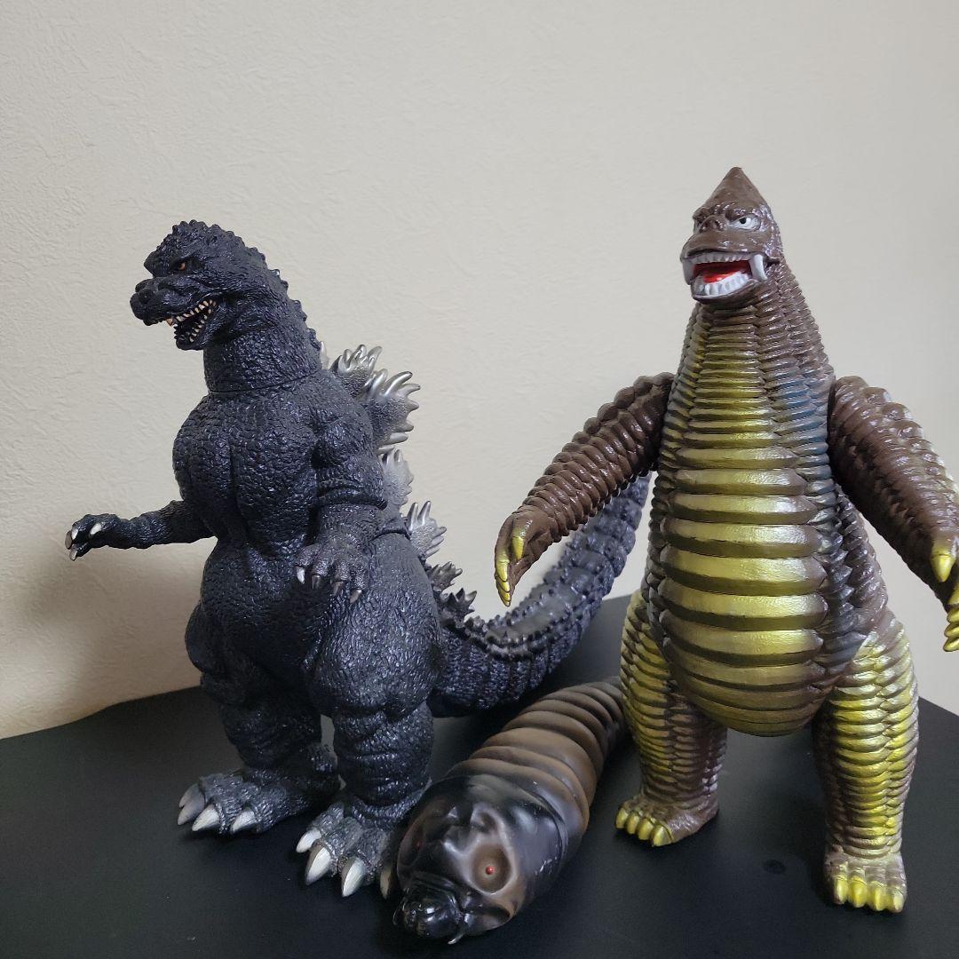 ブ*ド様 ゴジラ-レッドキング-モスラフィギュアセット