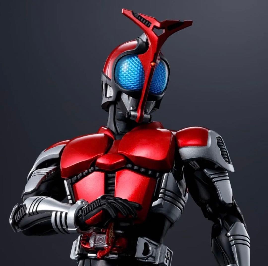 S.H.Figuarts（真骨彫製法）仮面ライダーカブト ガタック