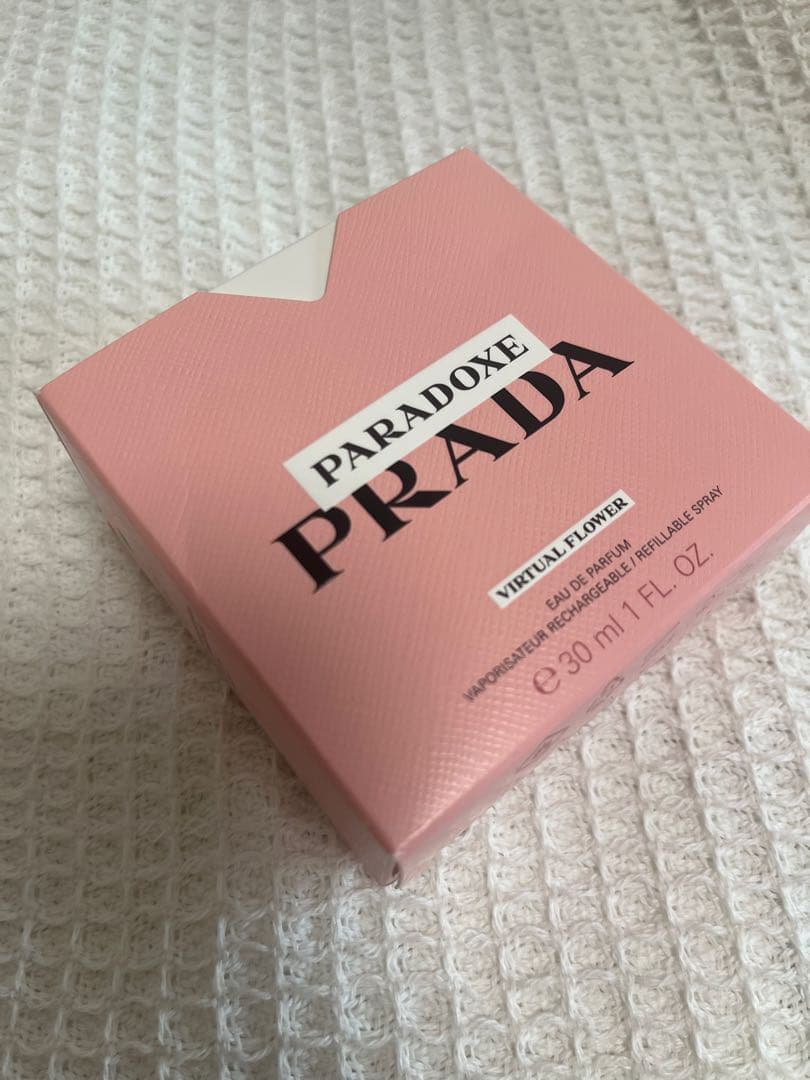 PRADA パラドックス ヴァーチャル フラワー オーデパルファム 30mL