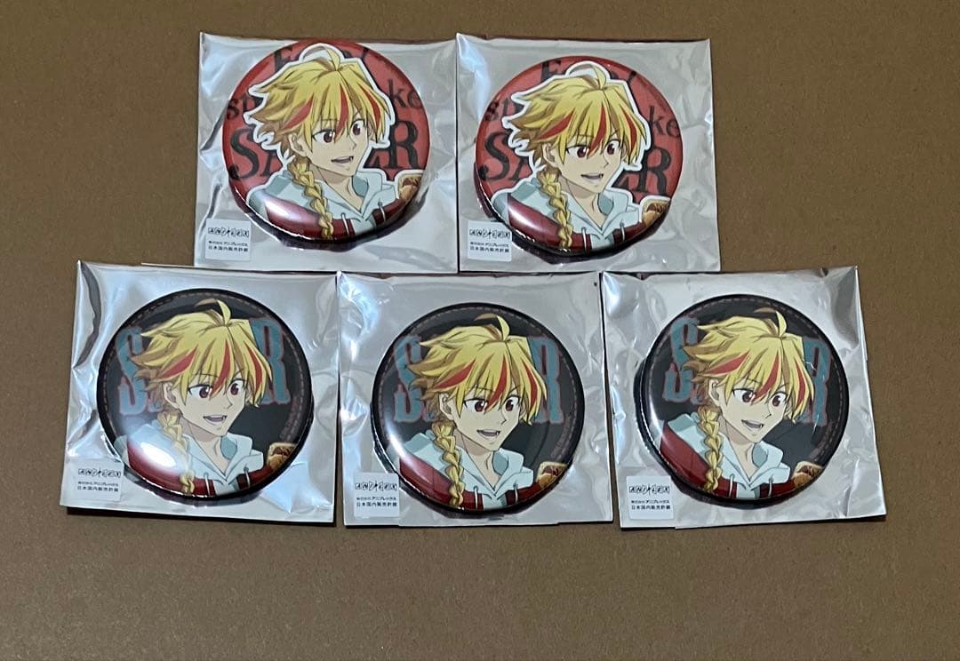 Fate/strange fake カフェ 缶バッジ リチャード1世 - メルカリ