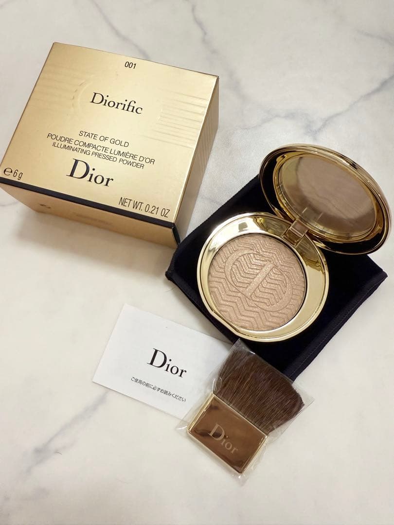 Dior ディオリフィック ゴールデンシマーパウダー001ラグジュリアスベージュ