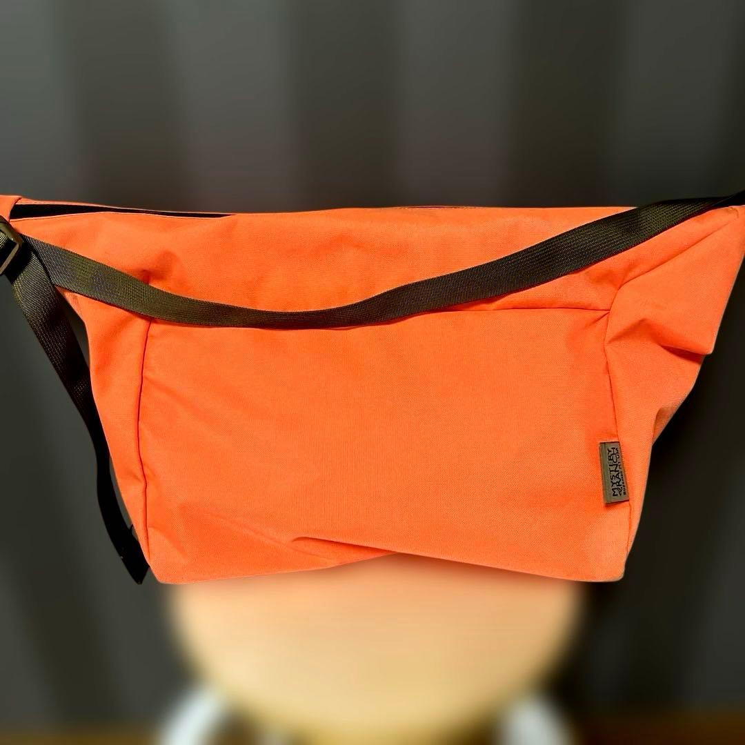 MYSTERY RANCH メッセンジャーバッグ