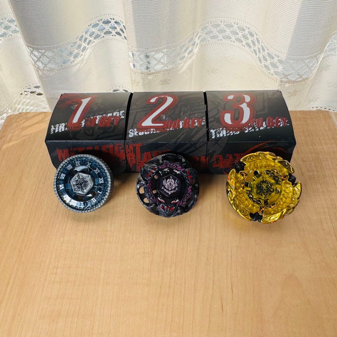 【最終価格‼️】激レアベイブレード3種【ケース・シューター付】