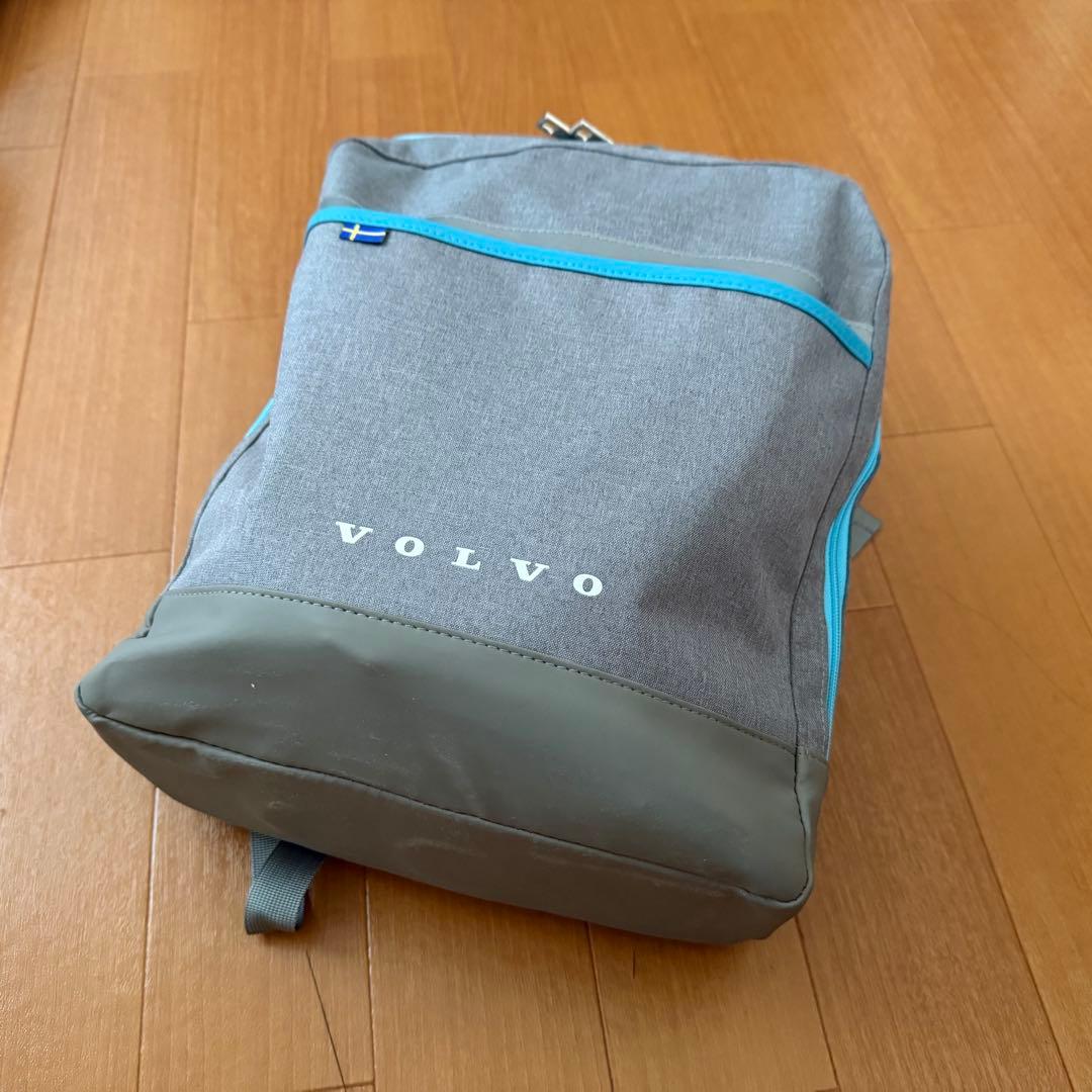 VOLVO ボルボ　防災バック