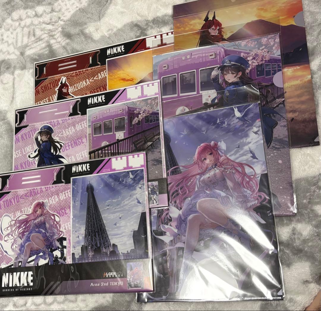 勝利の女神 NIKKEグッズまとめ売り 勝利の女神：NIKKE』クリスマス仕様のルピー＆N102がデザインされた