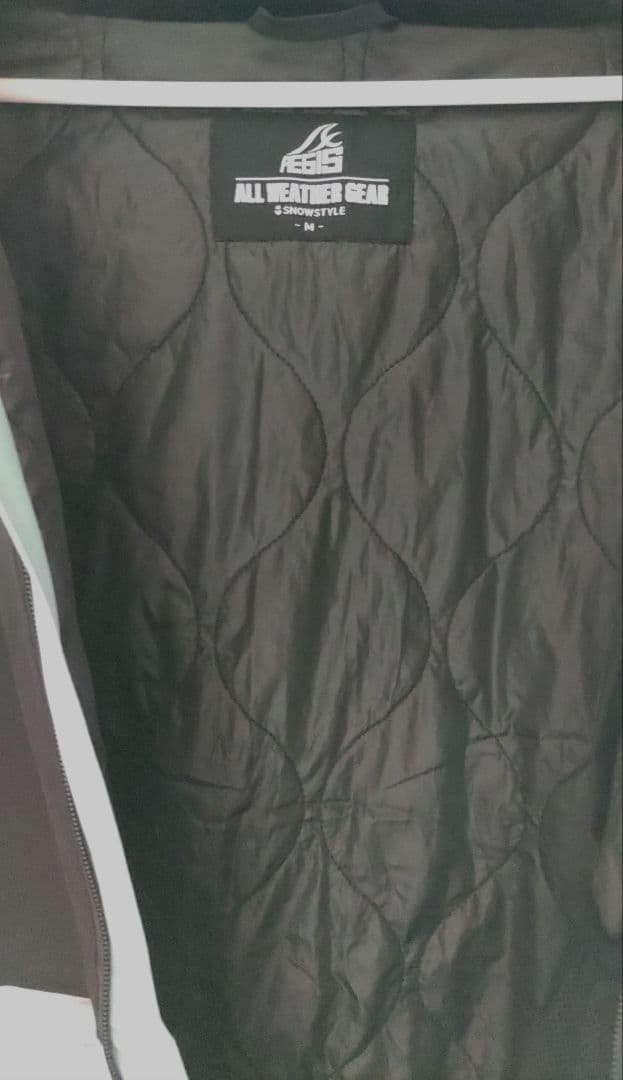 2025年モデルワークマンイージス防水防寒スーツМスノーミントスキー