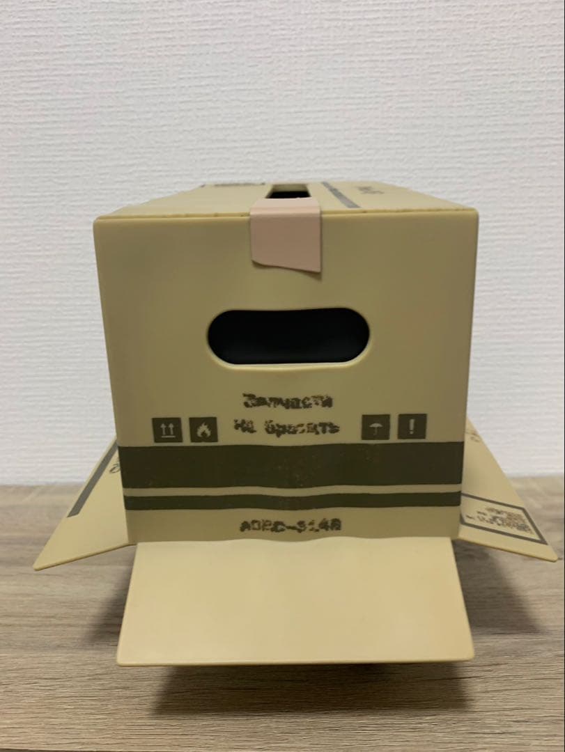 開封品 メタルギアソリッド A賞 ダンボール潜入ティッシュケース