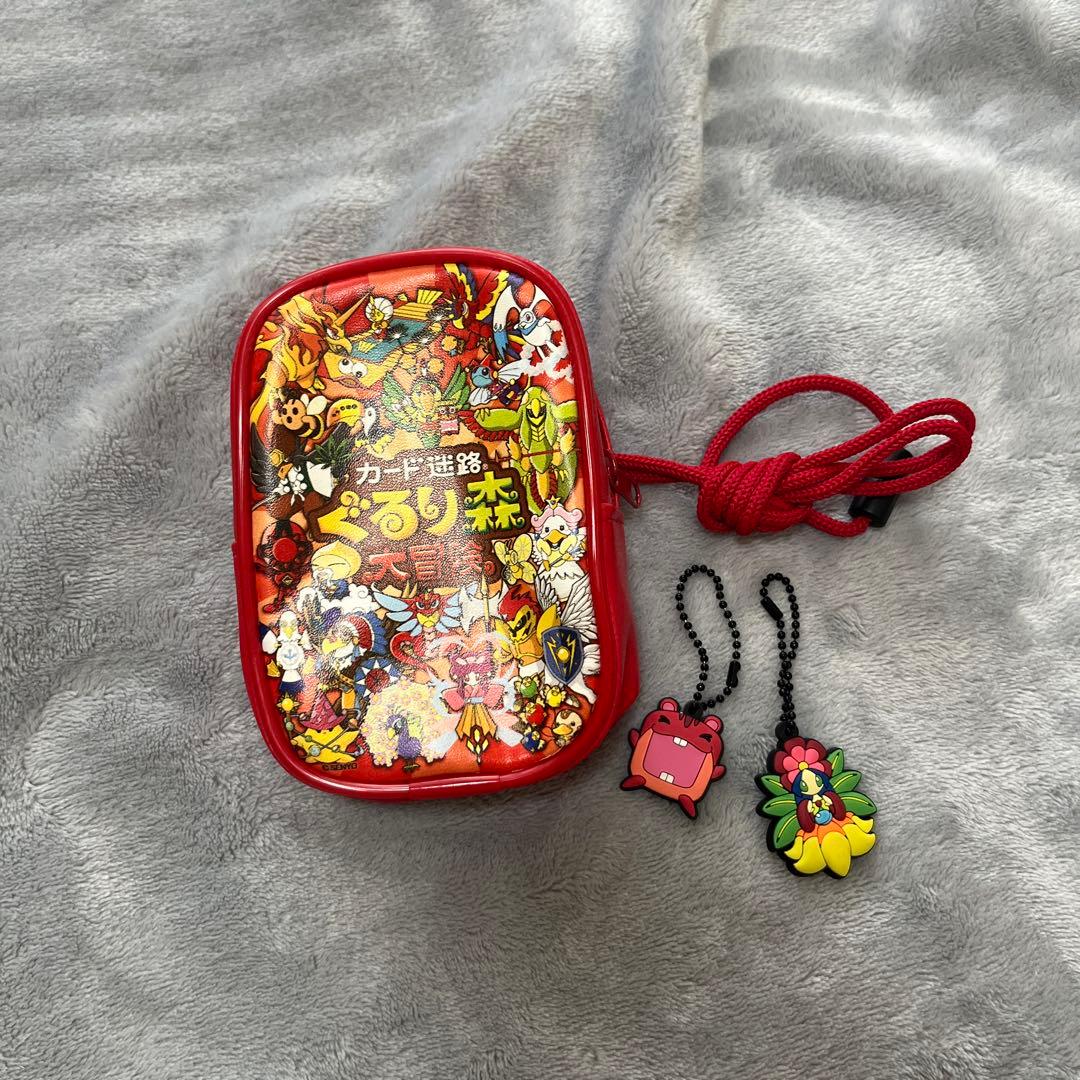 カード迷路ぐるり森大冒険 ☆キーホルダー付き☆ポーチ - メルカリ