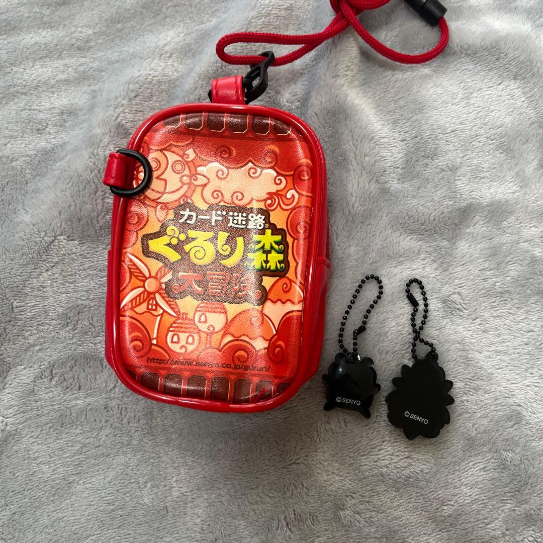 カード迷路ぐるり森大冒険 ☆キーホルダー付き☆ポーチ - メルカリ
