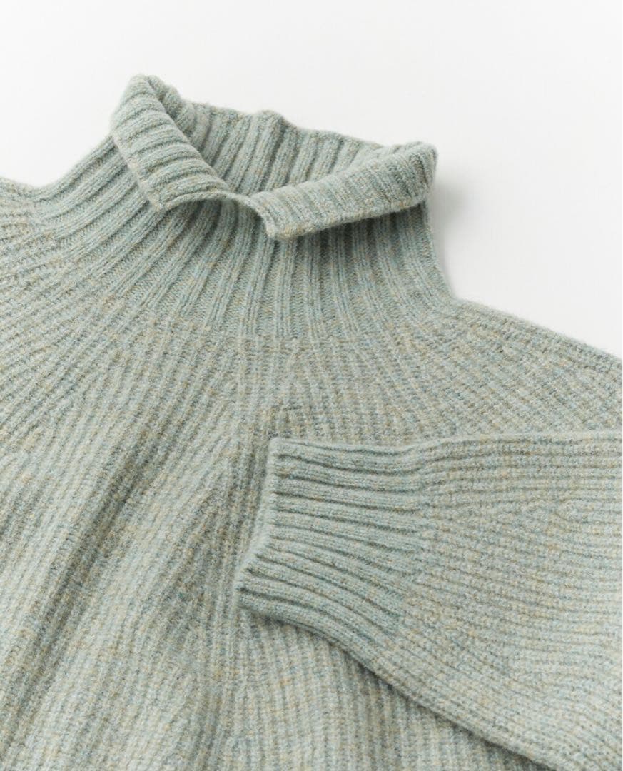 unfil アンフィル ミドルゲージ ラムウール タートルネック セーター