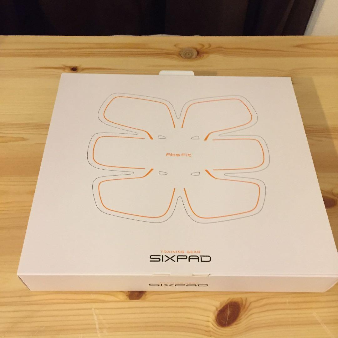 【今週末限定お値下げ】シックスパッド未開封 正規品  中古ボディフィット2個付き