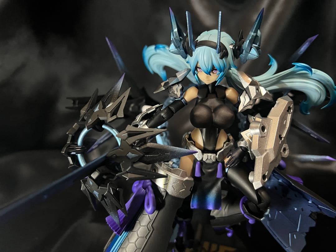 メガミデバイス 【皇巫 スサノヲ レガリア】 美プラ 塗装品