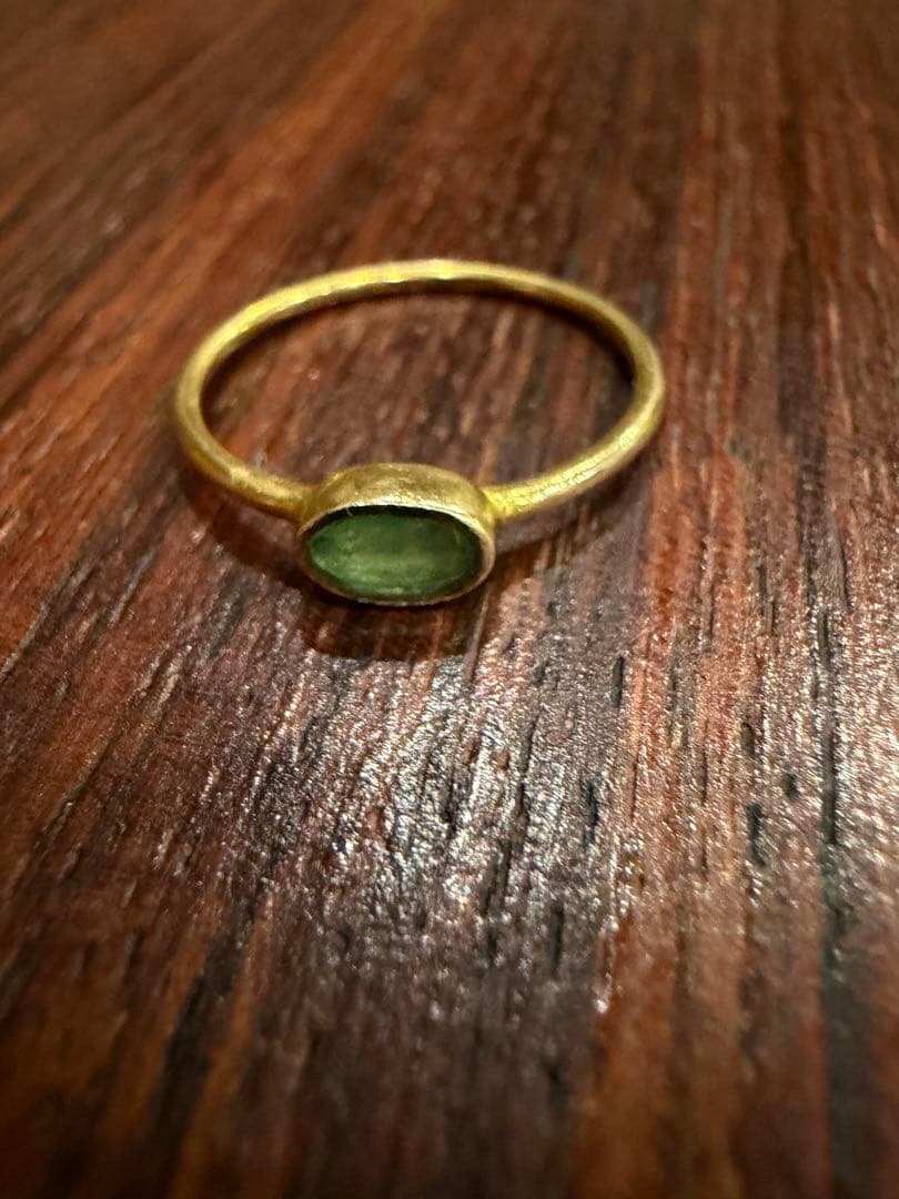 ARTIDA OUD K10 オーバルエメラルドリング