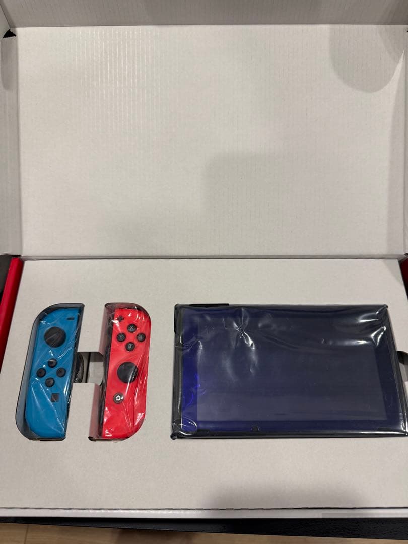美品】Nintendo Switch 本体 赤と青 マイクロSD 128GB - メルカリ