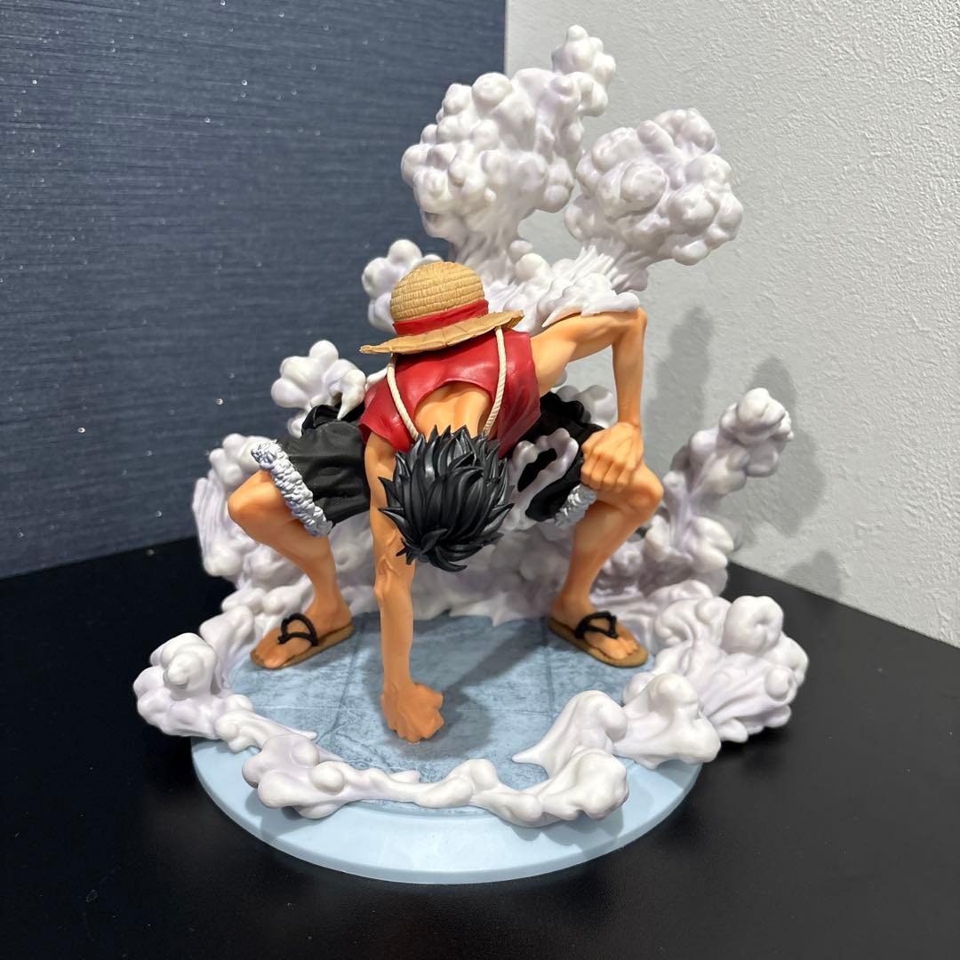 一番くじ　ワンピース　フィギュア　海賊王への道　B賞　ルフィ　ギア2