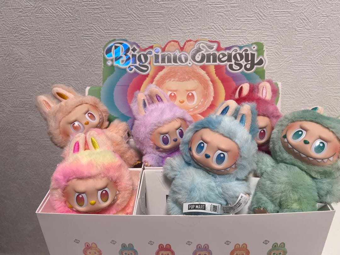POPMART ラブブ Labubu Big into energy 6種セット - メルカリ