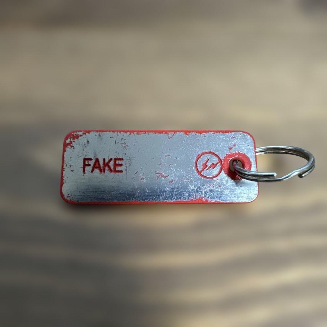 フラグメントヴァリアス キータグfragment ✖️VariousKeytags - メルカリ