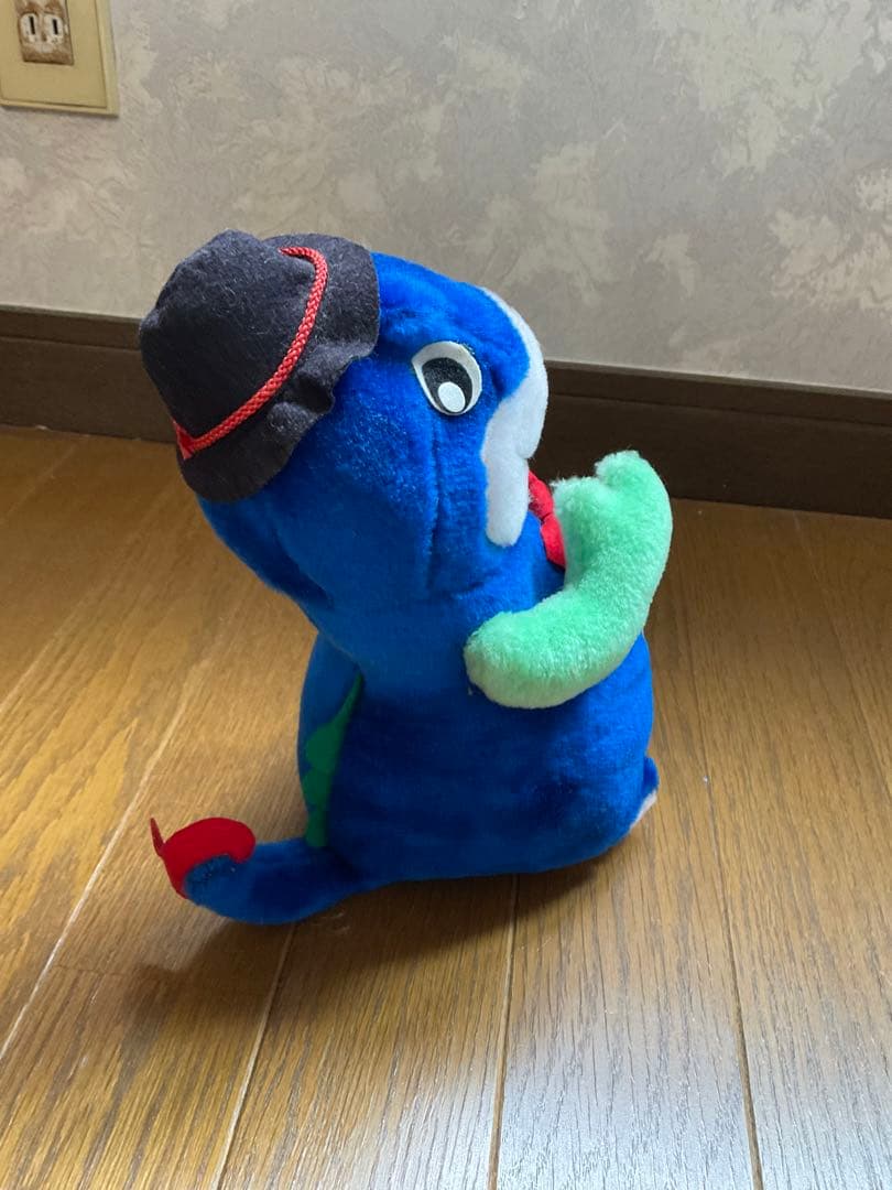 イッシーぬいぐるみC 鹿児島県池田湖の土産物。【新品に近いものです