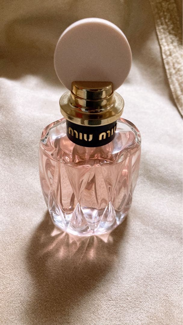 miumiu ミュウミュウ 100ml ローロゼオードトワレ ミュウミュウ香水
