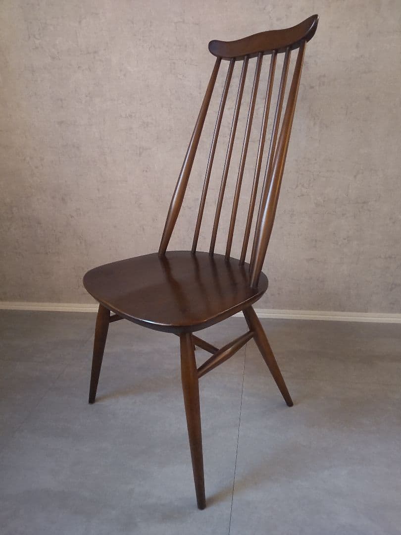 アーコール　ゴールドスミスチェア