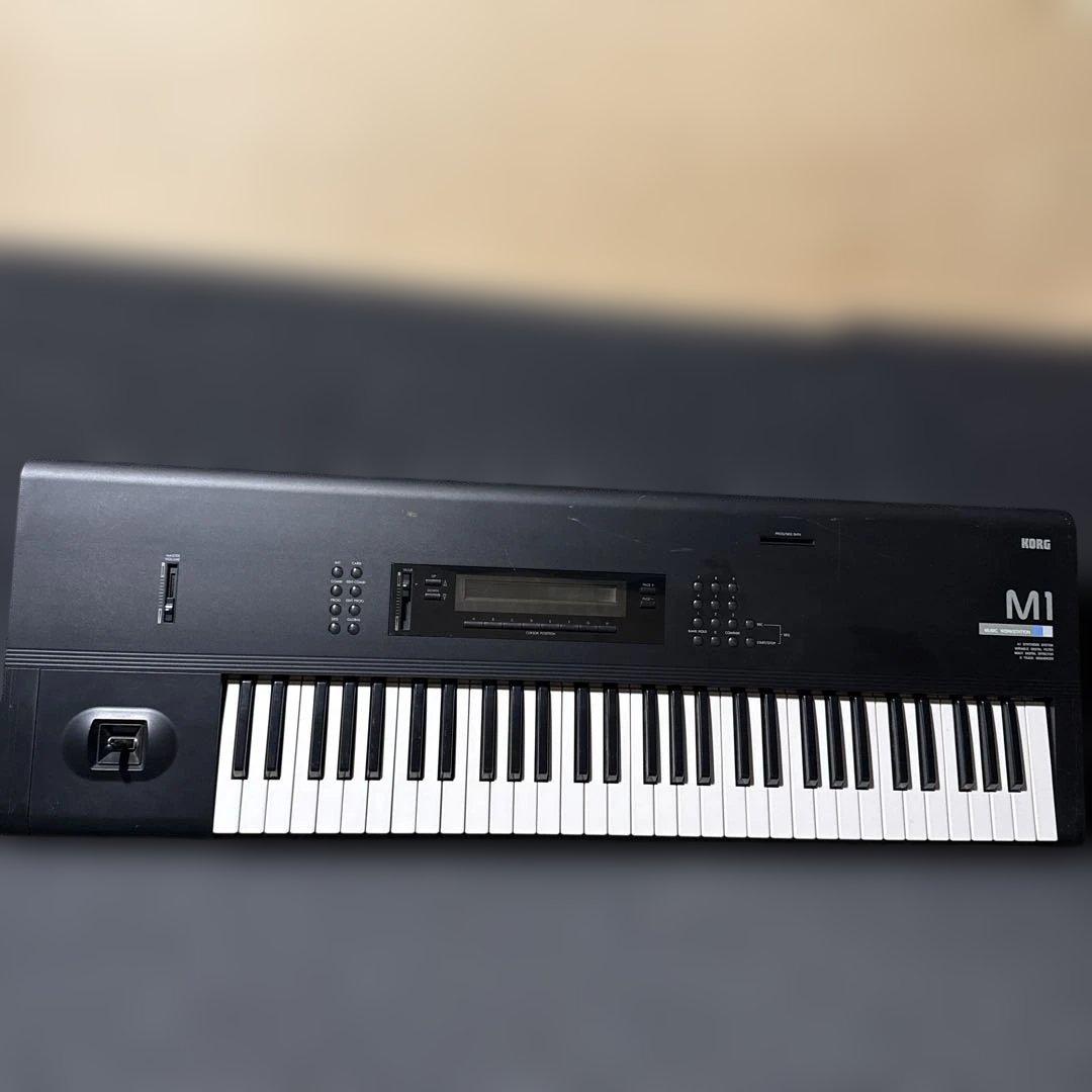 名器 KORG M1 61鍵盤 シンセサイザー / コルグ vintage