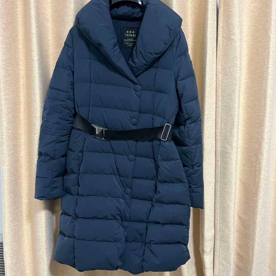 TATRAS ネイビー ダウンコート ベルト付き