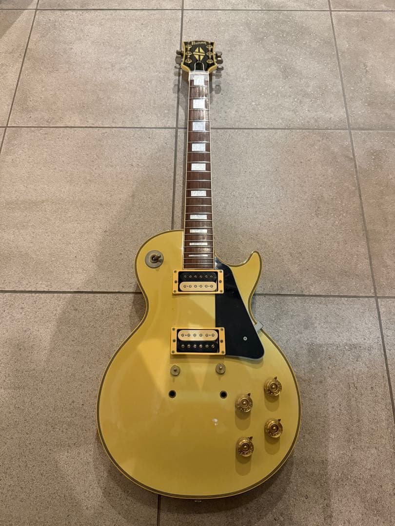 バーニー レスポールカスタム ランディーローズモデル ランディ・ローズモデルを彷彿とさせる、限定生産のレスポールカスタム