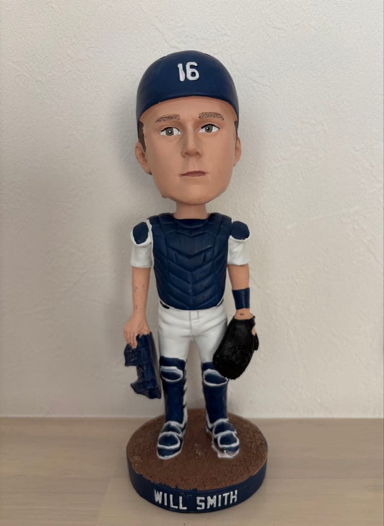 ロサンゼルス・ドジャース　ウィル・スミス ボブルヘッド フィギュア