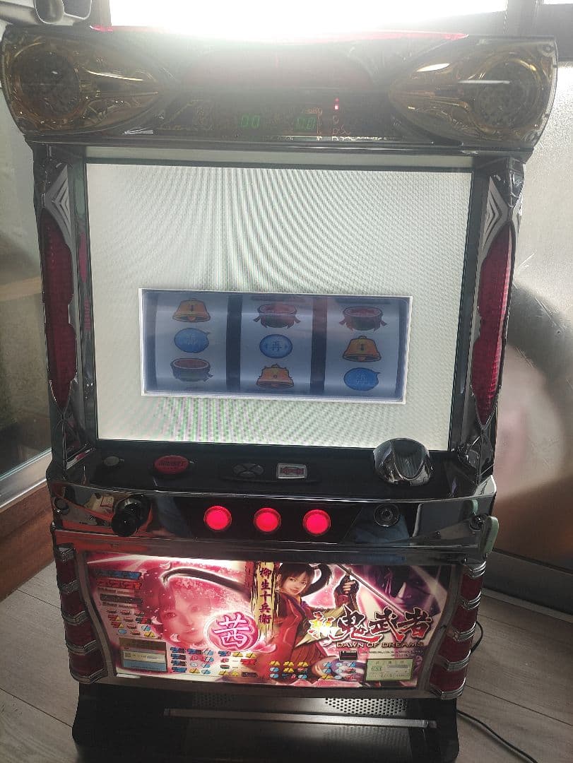 送料込みパチスロ実機 新鬼武者5号機　不要　ジャンク