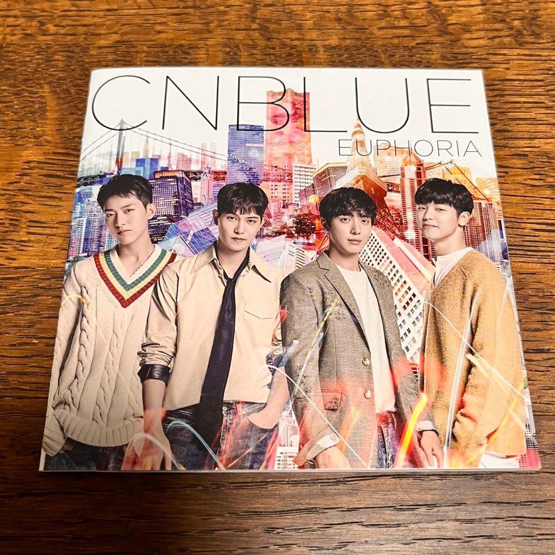 CNBLUE 直筆サイン　ヨンファ　ジョンシン　ミンヒョク　ジョンヒョン