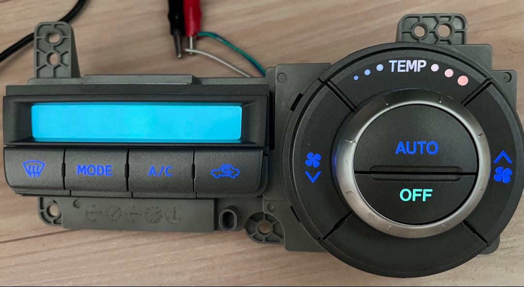 L375S タント　エアコンスイッチ　LED打ち替え品
