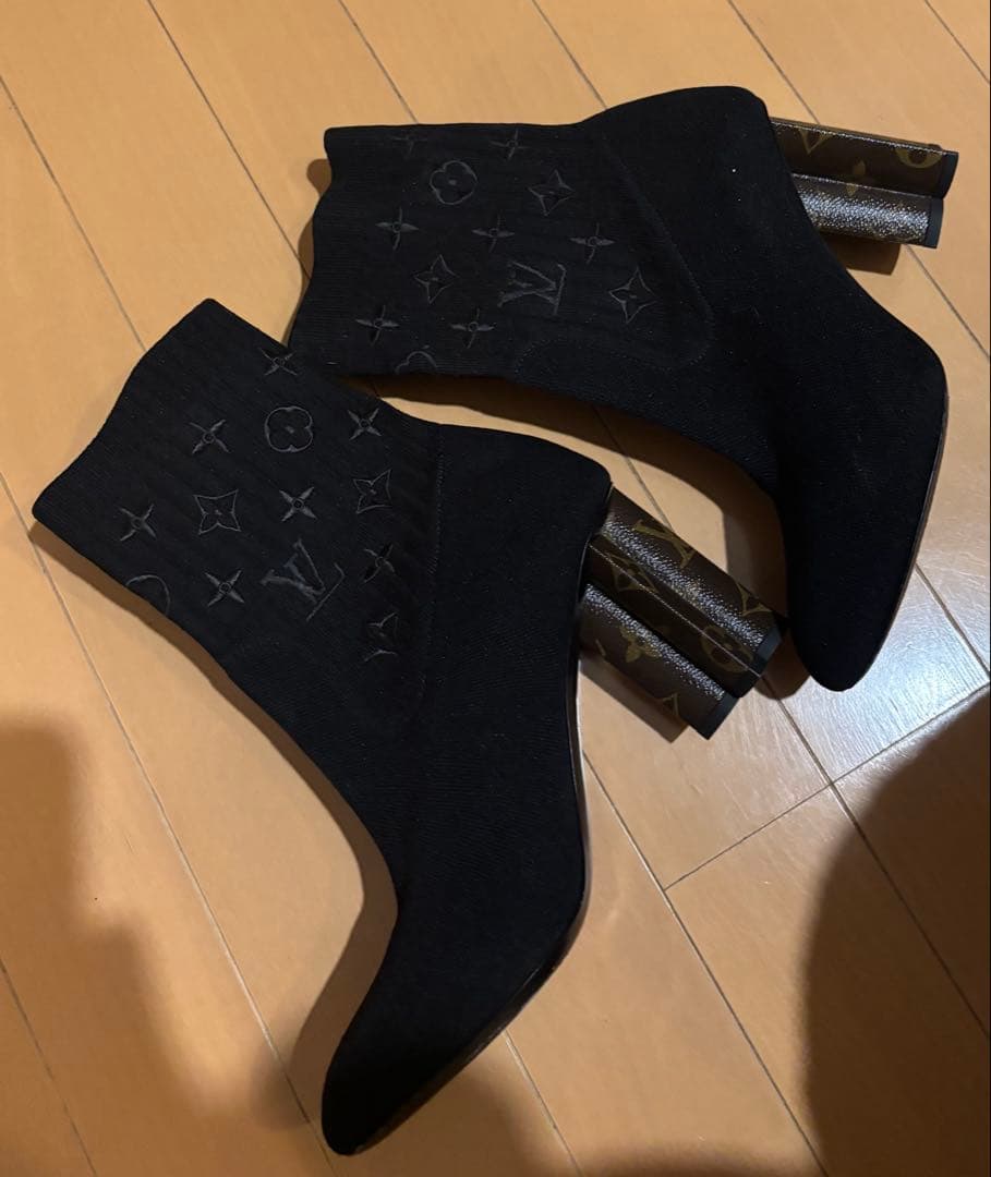 ルイヴィトン ショートブーツ コーデがカッコよくキマる☆】ルイヴィトン テリトリーブーツ (Louis