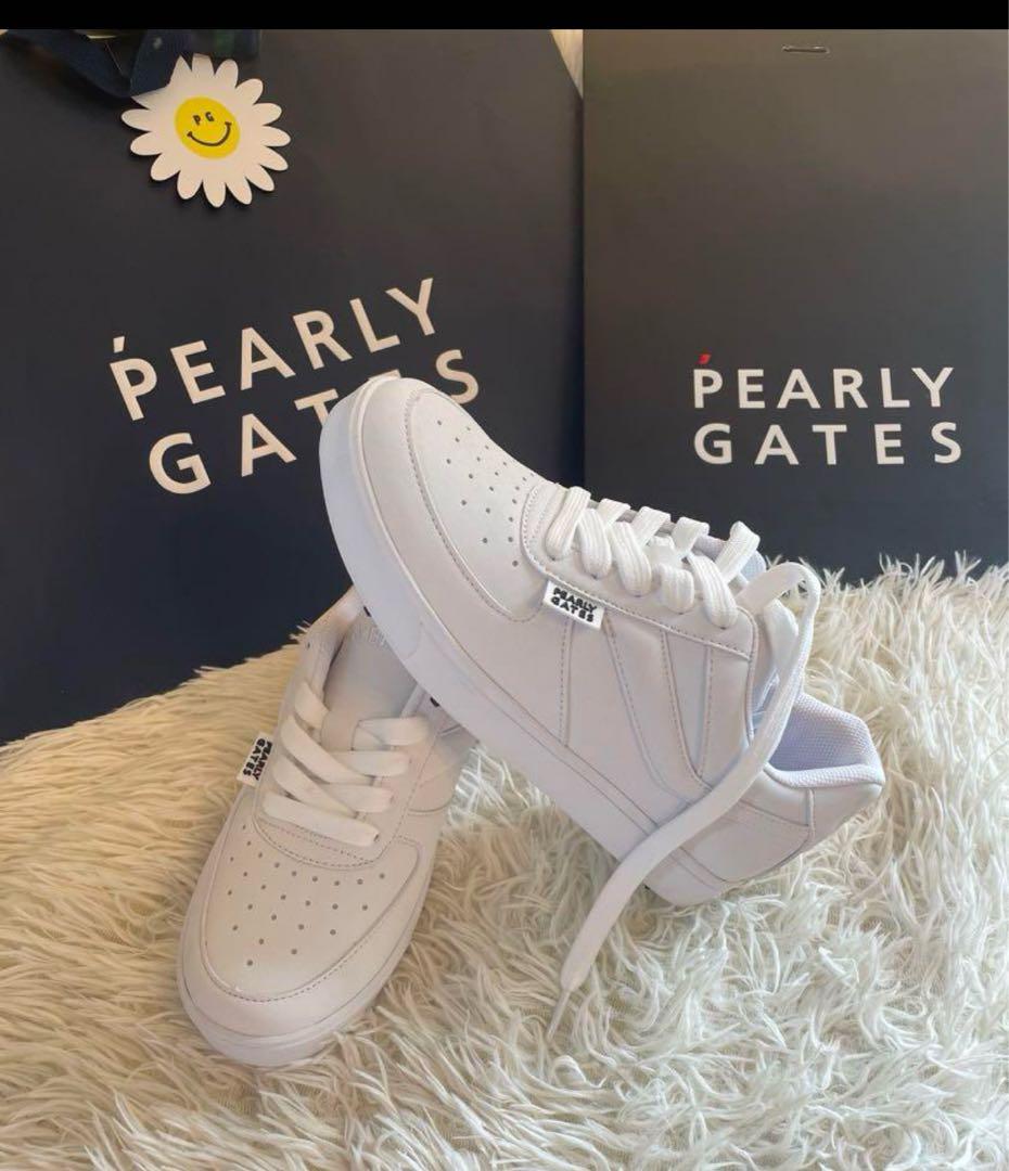 未使用新品PEARLYGATESゴルフシューズレディース ホワイトサイズ22.5