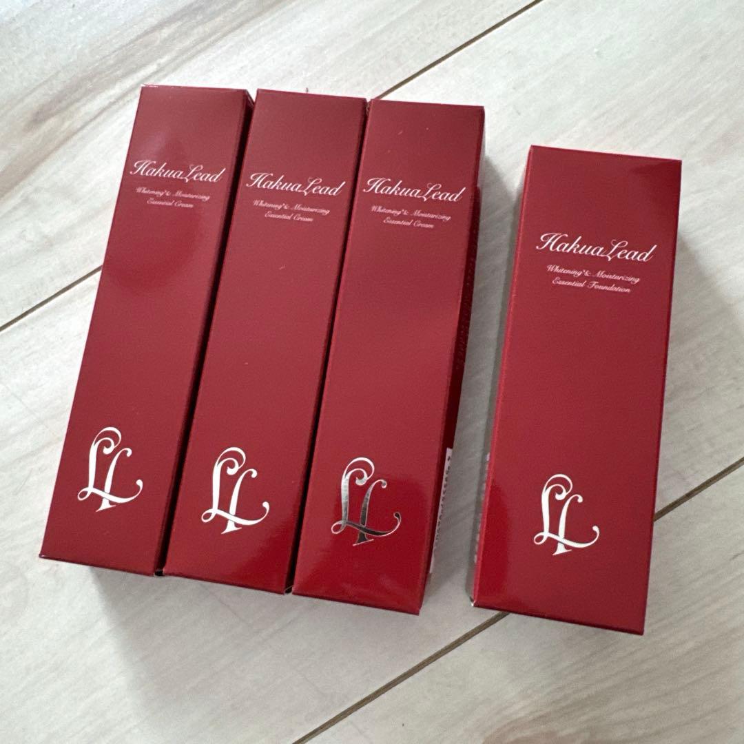 ハクアリード ホワイトニング&モイスチャライジングエッセンシャルクリーム×3